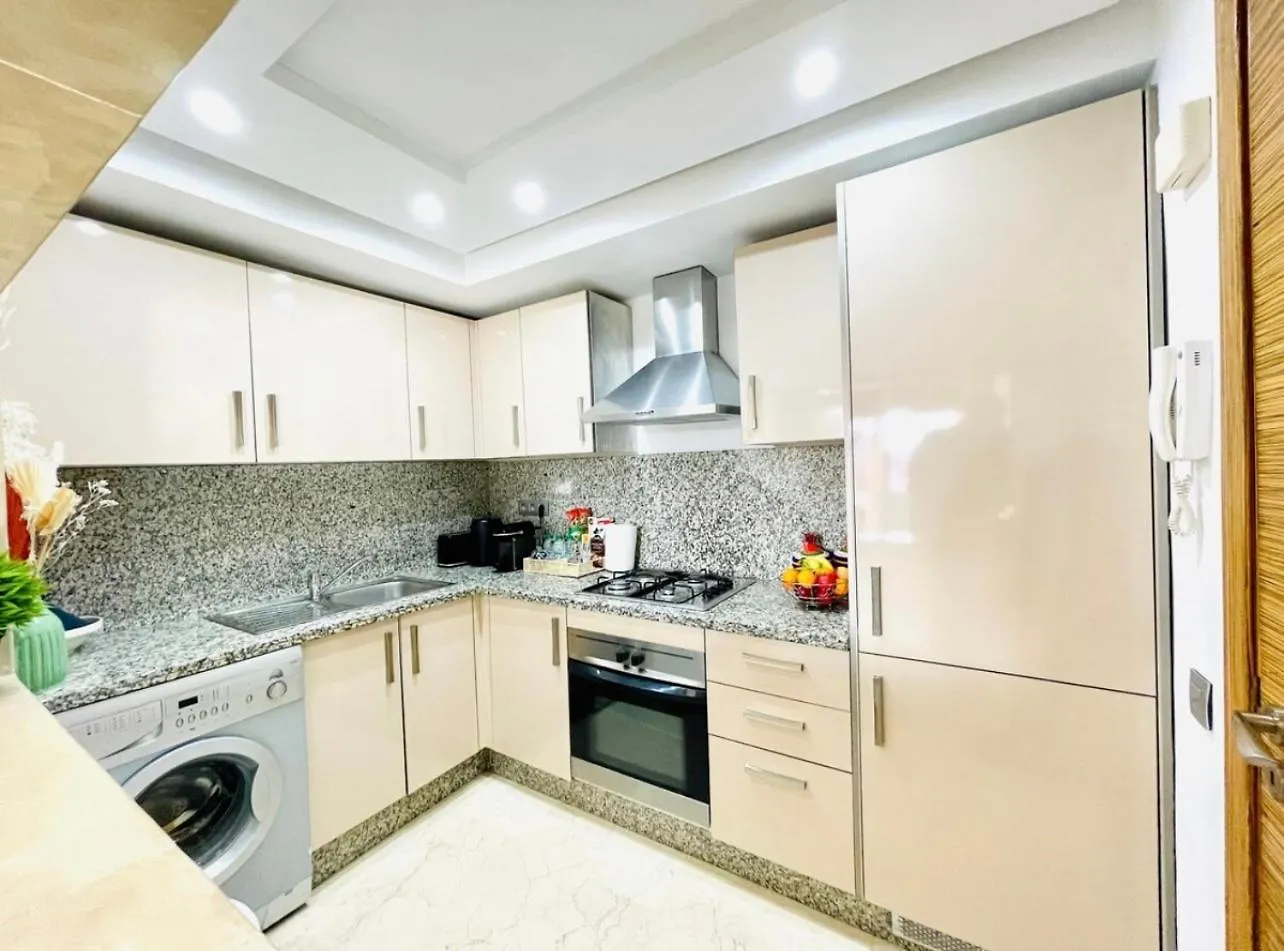 Appartement Luxueux Avec Vue Panoramique Sur L'Atlas Au Centre De Marrakech Marrakesh