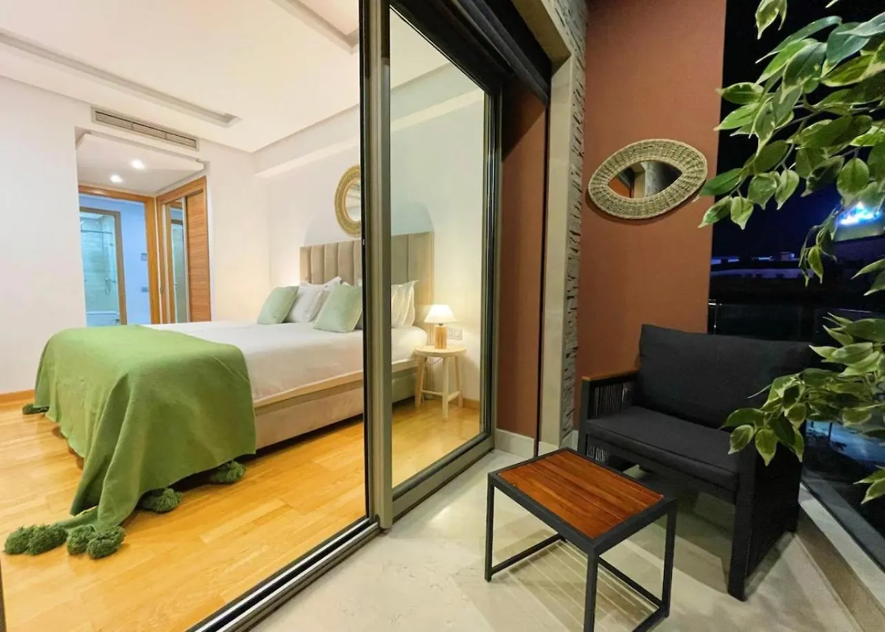 Appartement Luxueux Avec Vue Panoramique Sur L'Atlas Au Centre De Marrakech Marrakesh
